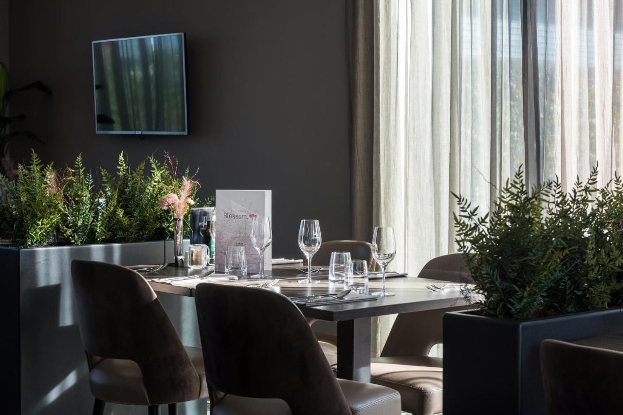 Fruitpark & Hotel 4*